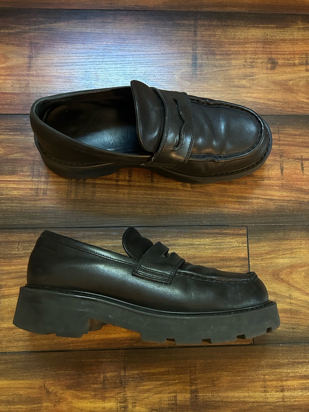 Vagabond Black Leather Lug-Sole Penny Loafers